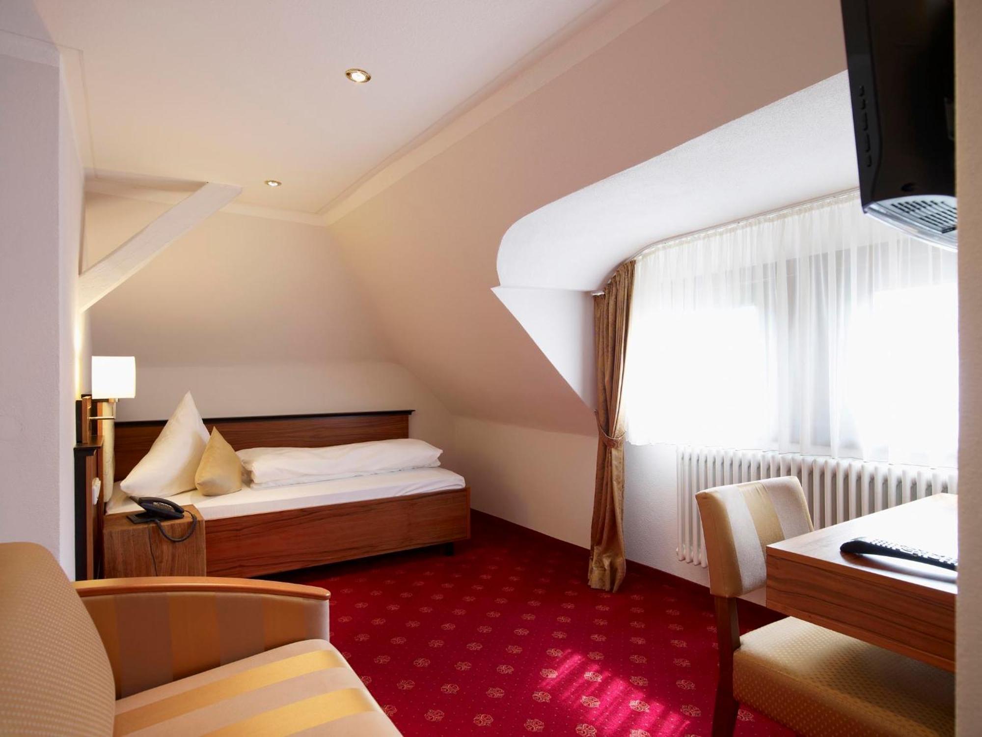 Naturhotel Ruegers Forstgut Mespelbrunn Exterior foto